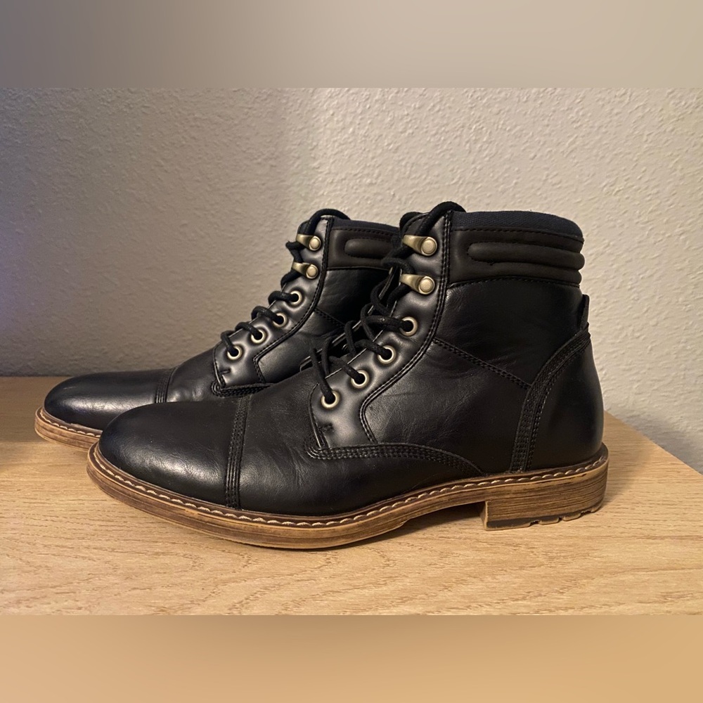 Men’s Boots Size 8